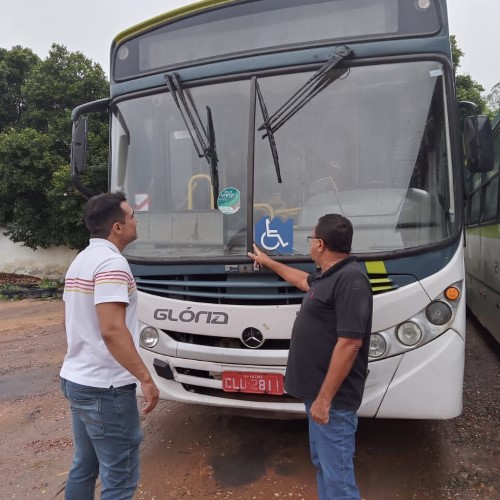 Prefeitura de Valença realiza vistoria dos ônibus na empresa de transporte público